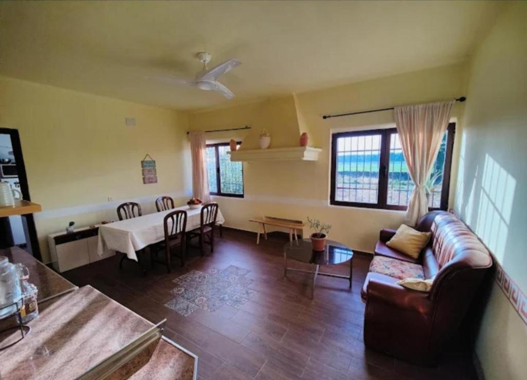 Casa Rural Finca San Bernardo 3 Estrellas Montehermoso 外观 照片